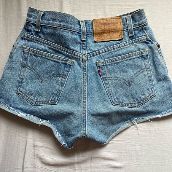 Levi 550 Jean Shorts size 25 - Picture 2 of 4